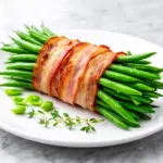 bacon-wrapped green bean bundles - featured image
