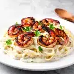 blackened shrimp alfredo - featured image