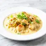 creamy chicken korma - featured image
