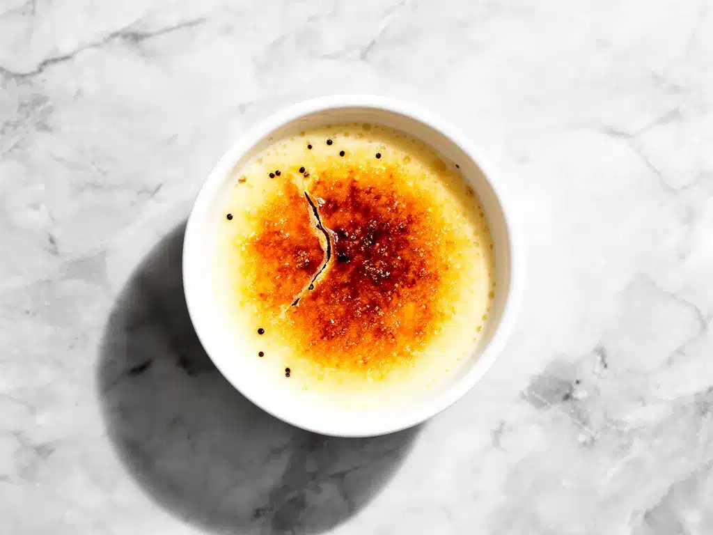 Classic Vanilla Bean Creme Brulee: Easy 5-Ingredient Dinner Party Dessert 4 vanilla bean creme brulee preparation steps